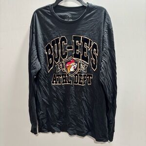 Buccees collegiate long sleeve shirt